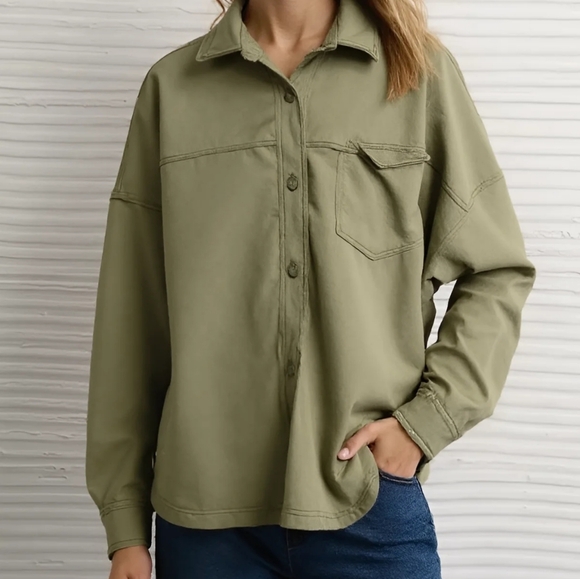 American Eagle Outfitters Tops - 💥 American Eagle Women's Swwatshirt